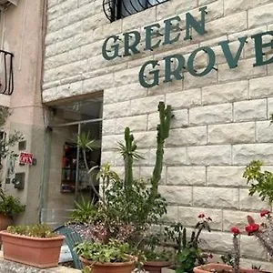 Green Grove Guest house