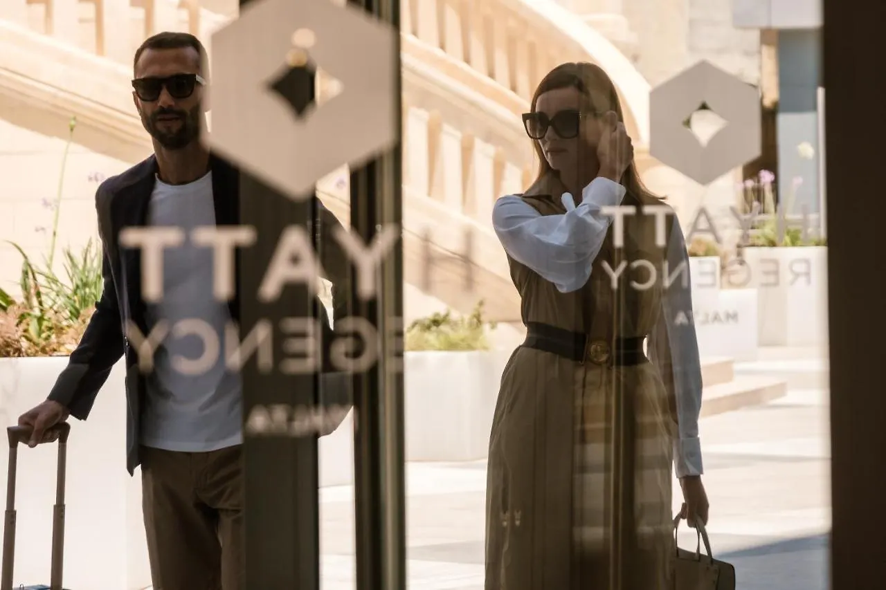 מלון Saint Julian's Hyatt Regency Malta