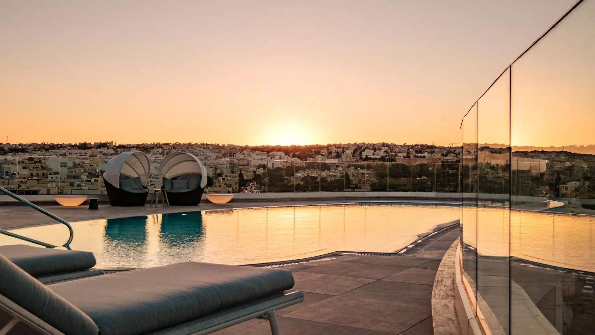 Отель Hyatt Regency Malta Сент Джулианс